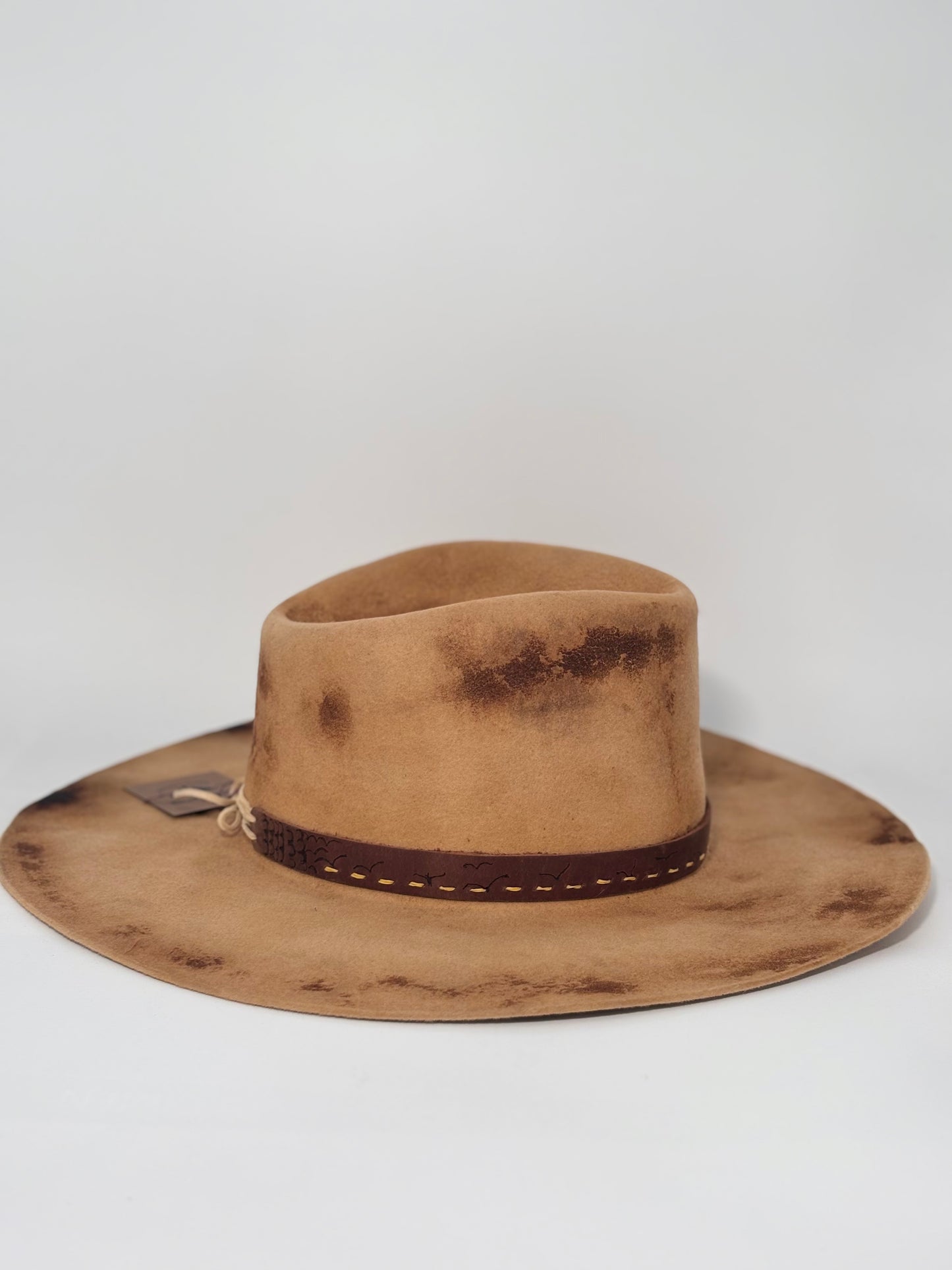 Peach Burn Pinch- Custom Felt Hat